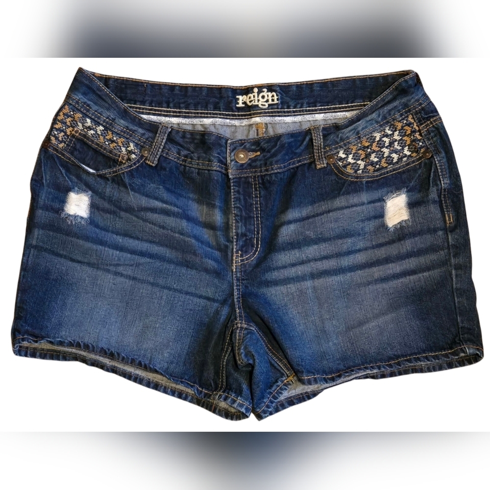 🌞Reign Women's Blue Denim Shorts